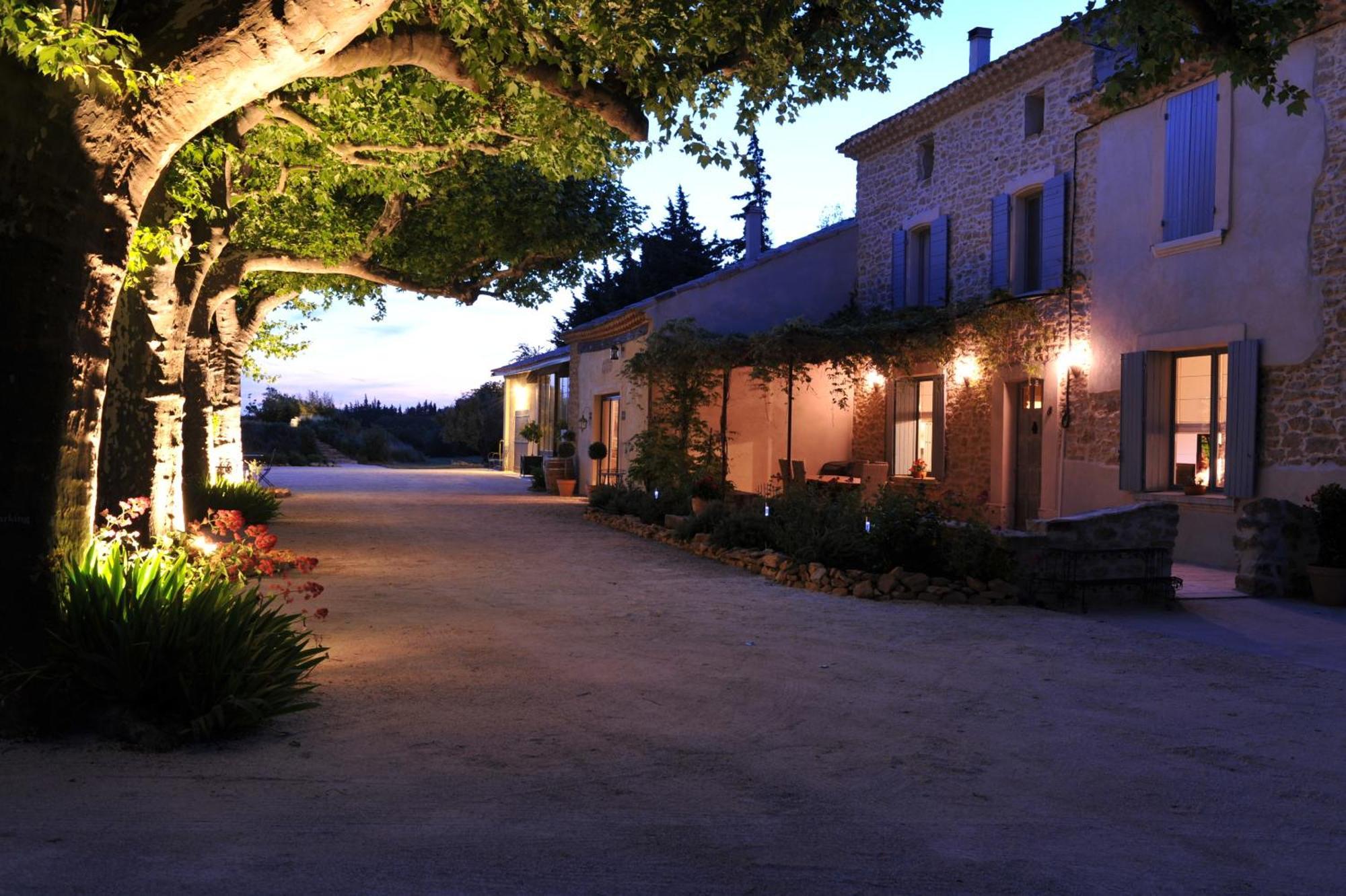 Le Mas Terre Des Anges Sarrians Εξωτερικό φωτογραφία